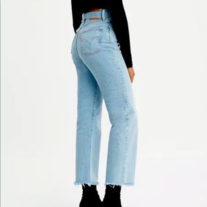 Levi’s ribcage premium jeans